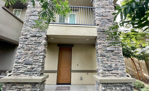 Townhouse in Hayward, California, United States 1