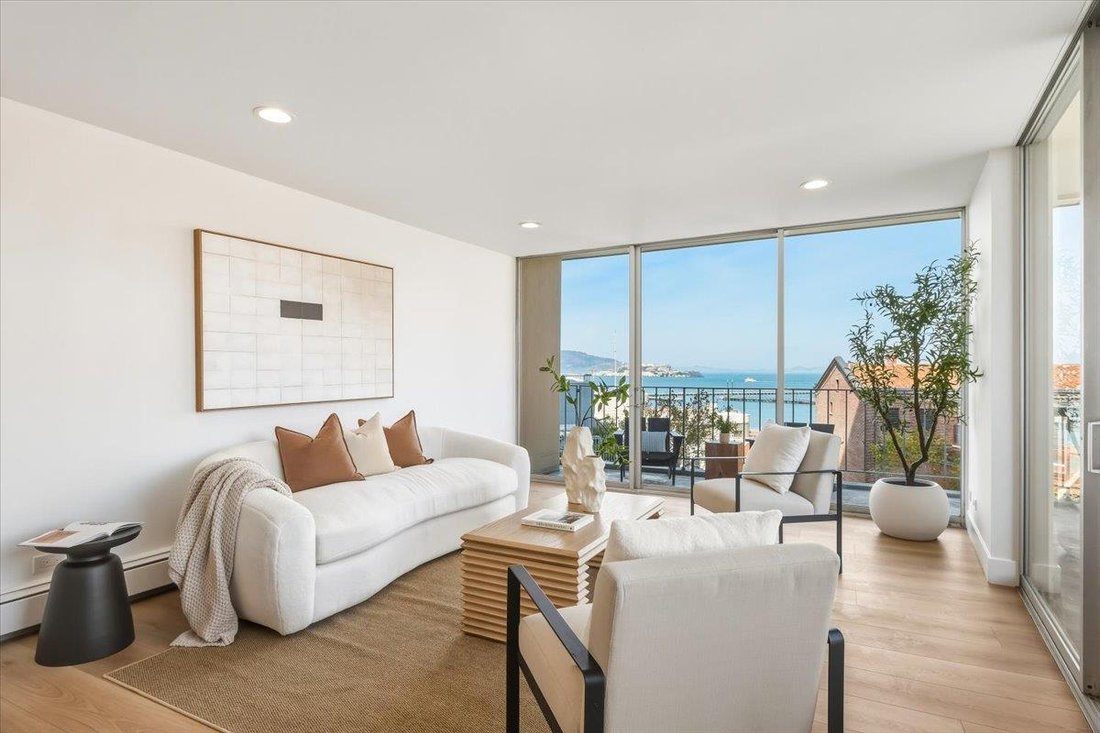 Condo in San Francisco, California, United States 2 - 18968799