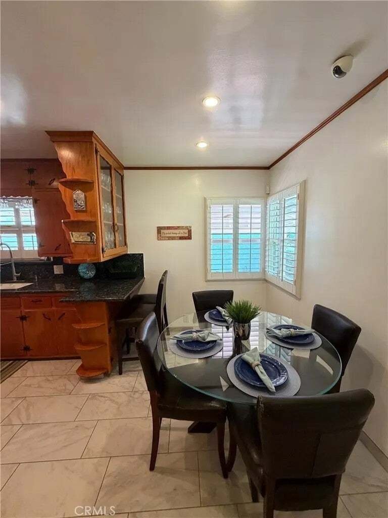 House in Downey, California, United States 5 - 18976245