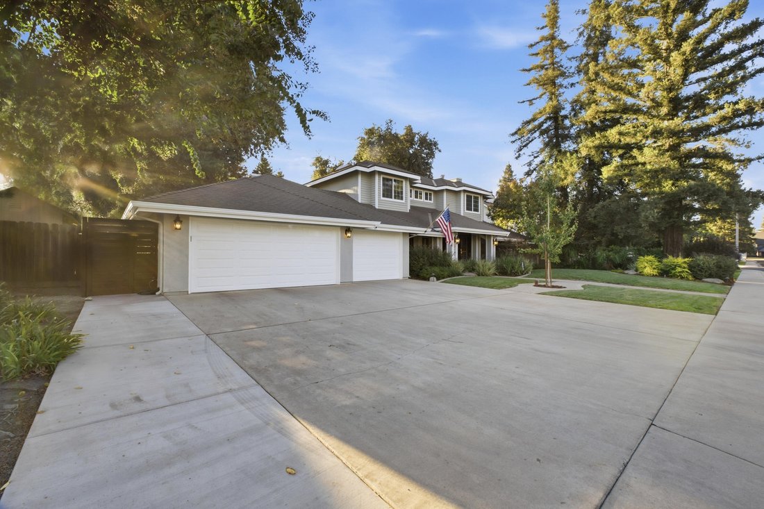 House in Visalia, California, United States 5 - 18973851