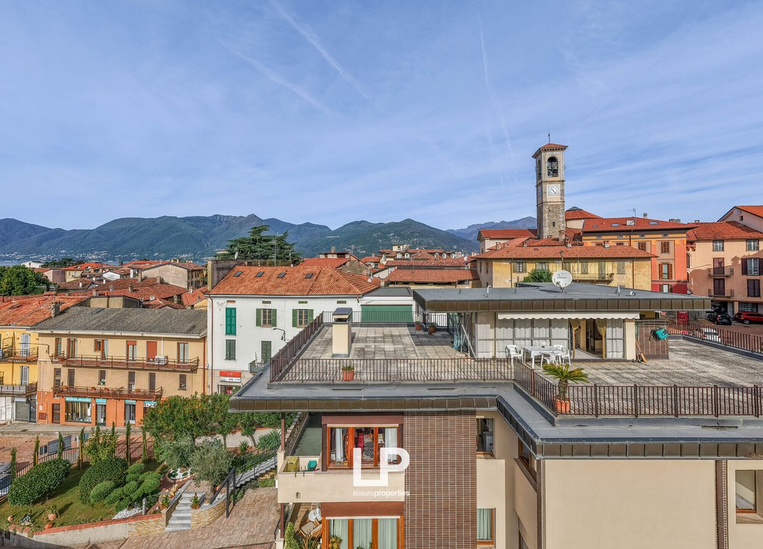 House in Luino, Lombardy, Italy 2 - 18965581