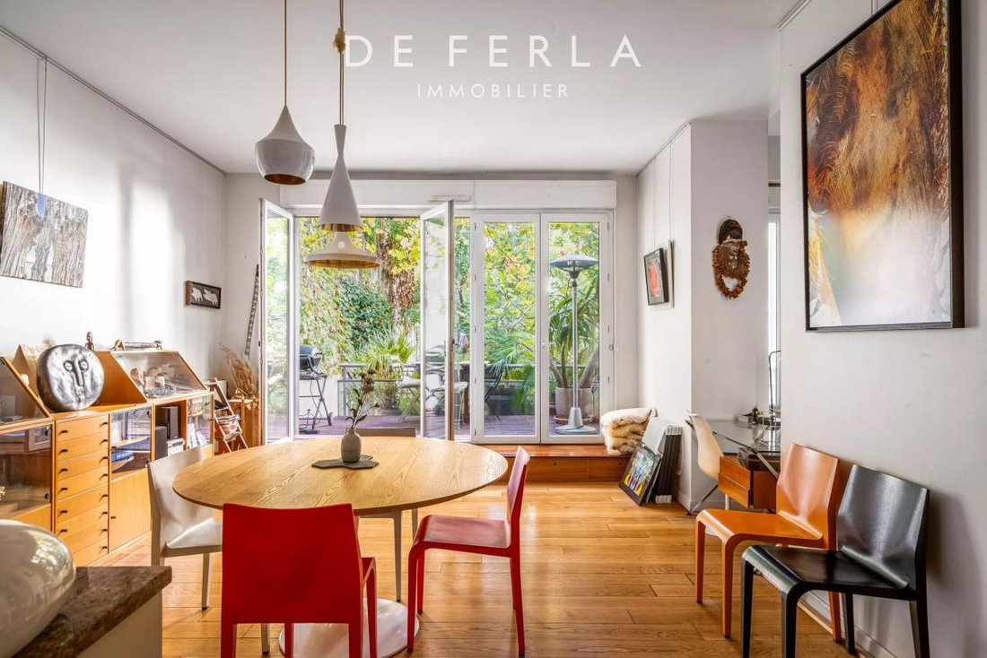 Apartment in Perouses, Paris, Ile-de-France 3 - 18966102