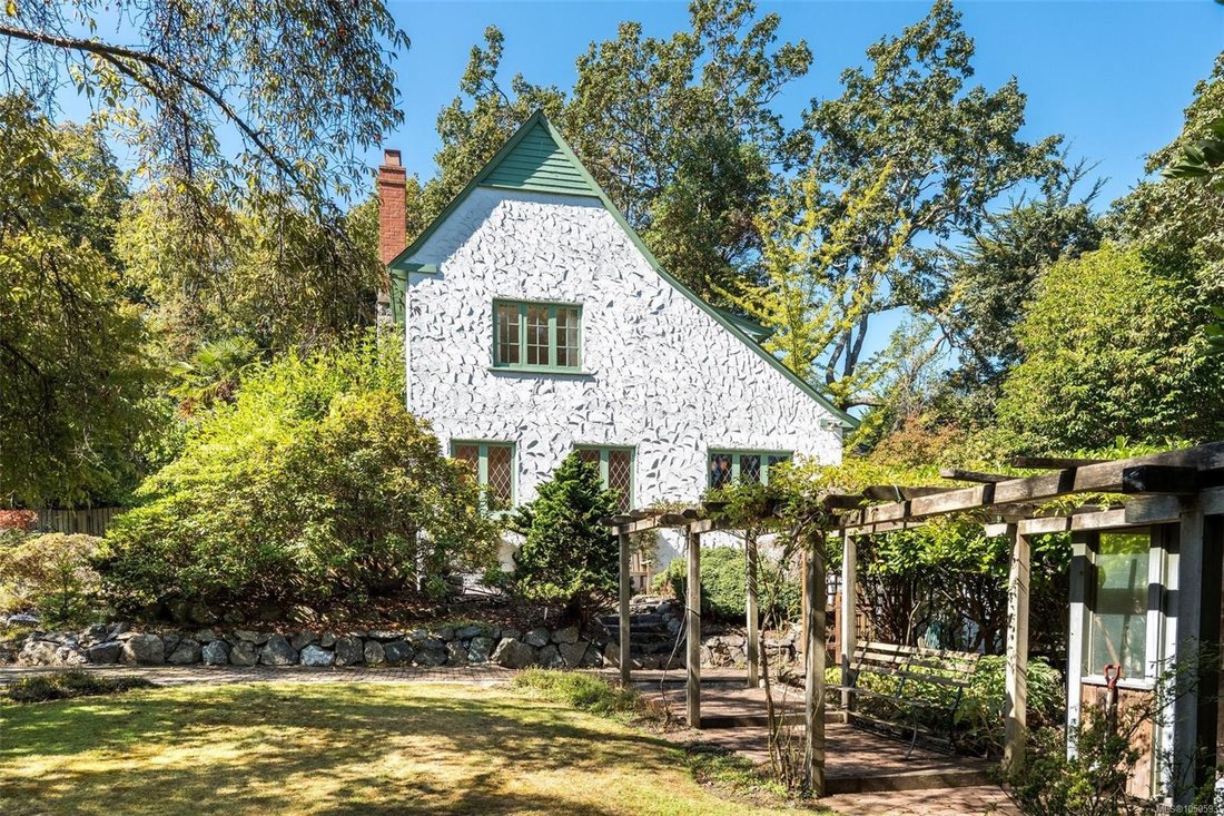 House in Oak Bay, British Columbia, Canada 4 - 18972860