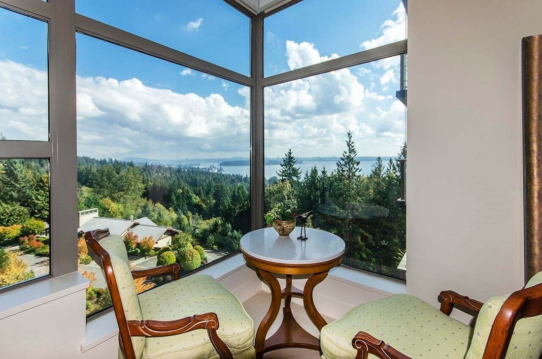 Condo in West Vancouver, British Columbia, Canada 2 - 18974587