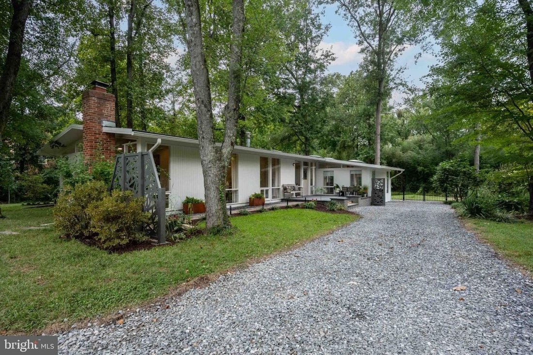 House in Hybla Valley, Virginia, United States 4 - 18978833