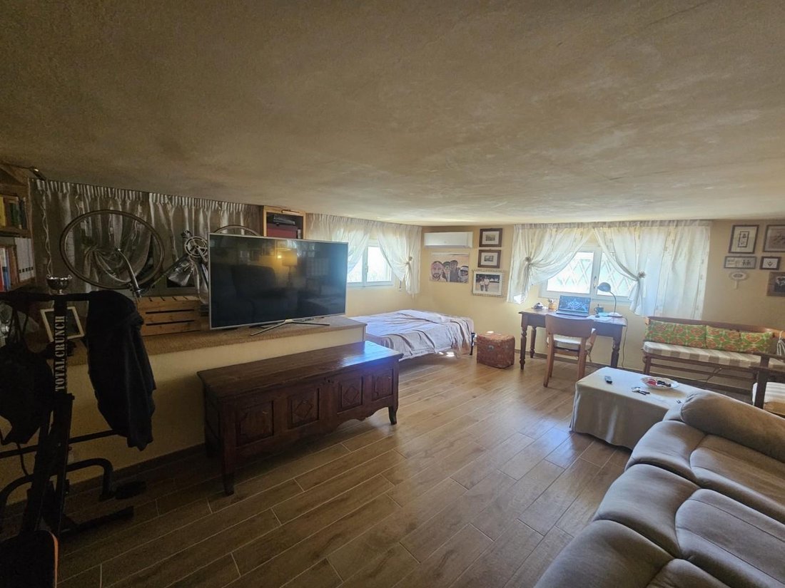 Country House in Pisa, Tuscany, Italy 4 - 18969811