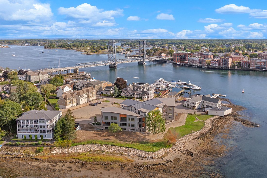 Condo in Kittery, Maine, United States 5 - 18973398