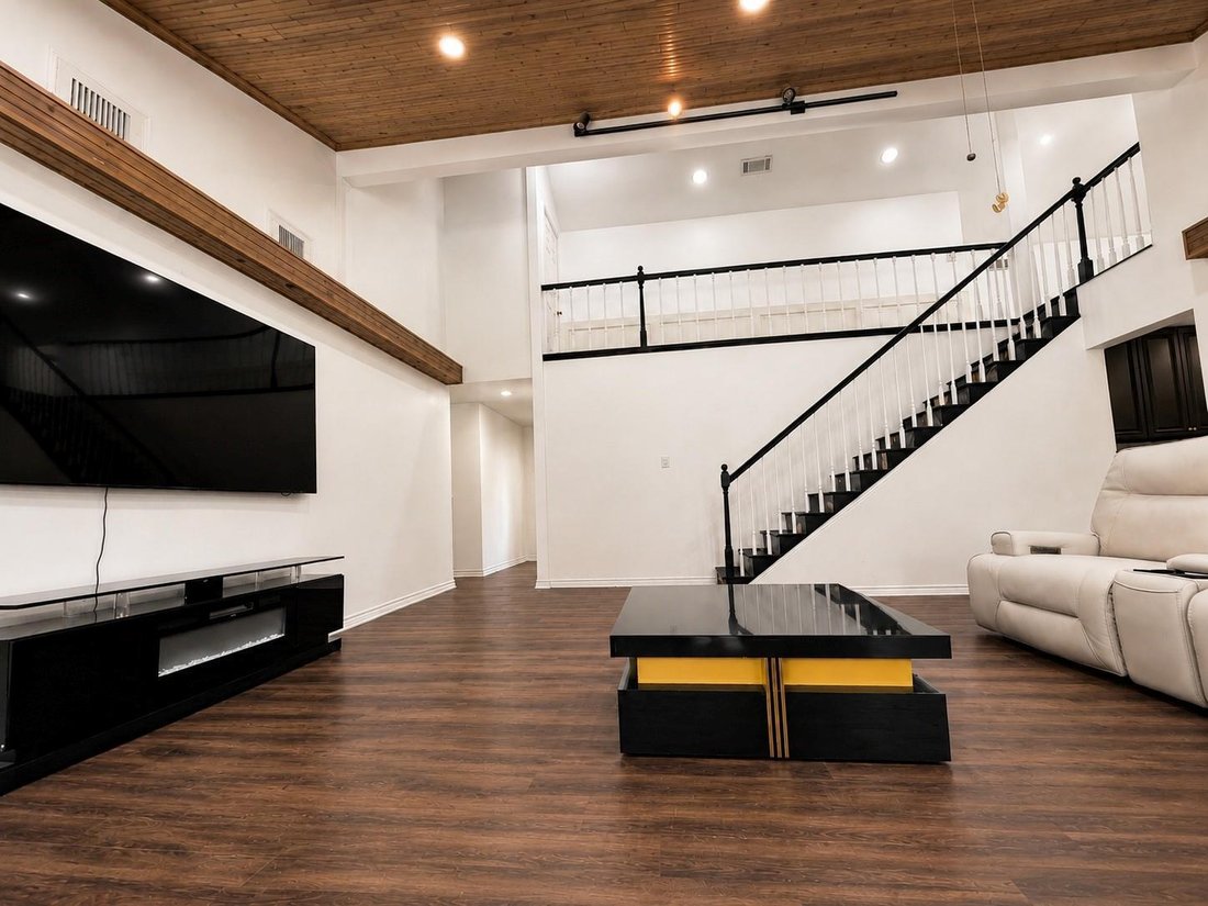 House in Houston, Texas, United States 5 - 18964533