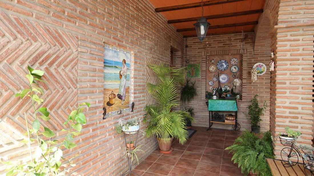 Chalet in Fuengirola, Andalusia, Spain 3 - 18969878