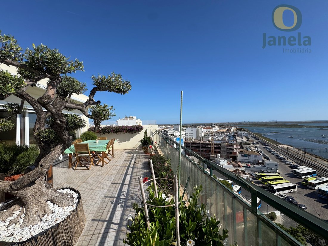 Penthouse in Faro (Se e Sao Pedro), Algarve, Portugal 1 - 18966422