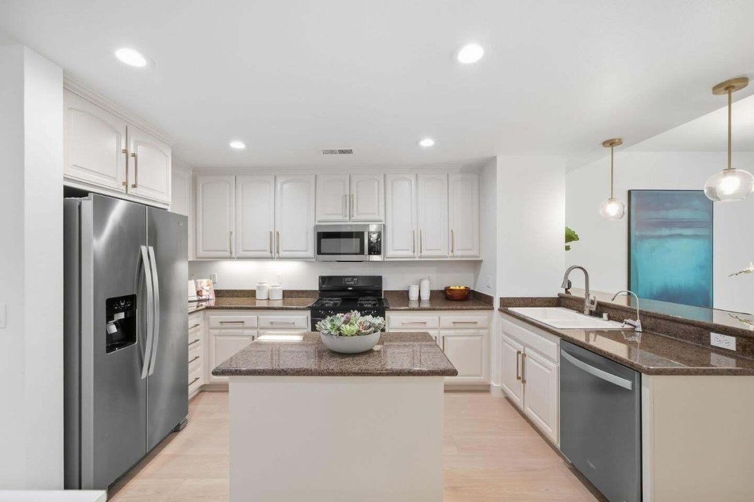 Townhouse in Newark, California, United States 5 - 18976140