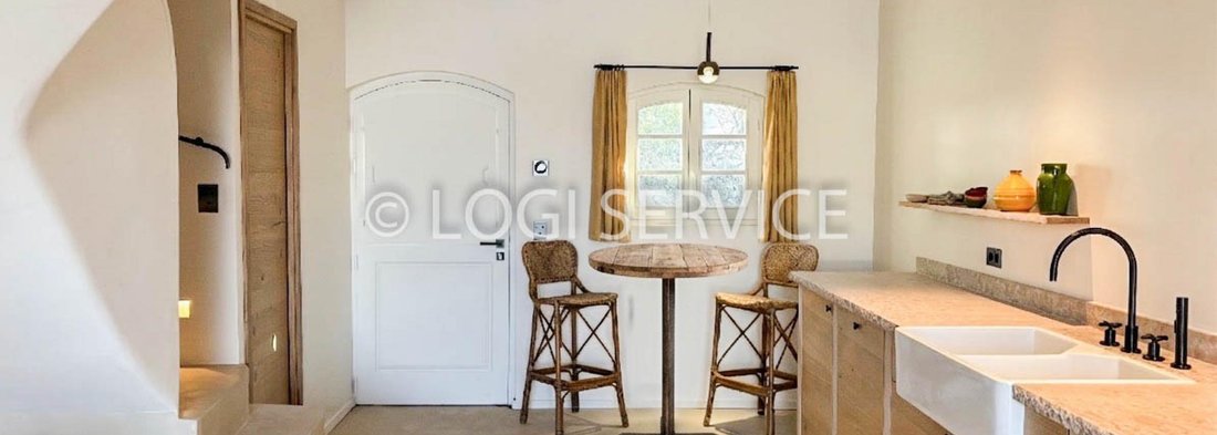 House in Zone Ouest Urbaine, Saint-Tropez, France 3 - 18013620