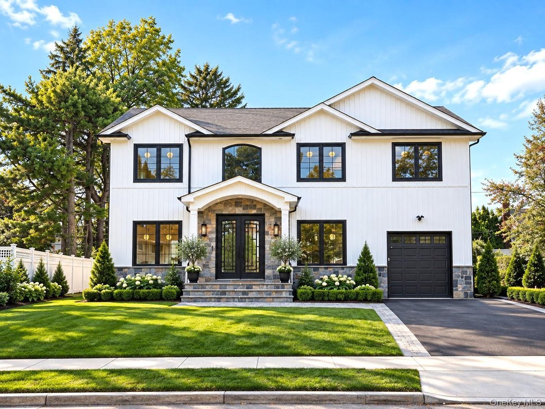 House in Jericho, New York, United States 1 - 18244688