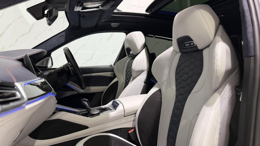 Suv in Ruislip, United Kingdom 3 - 18976077