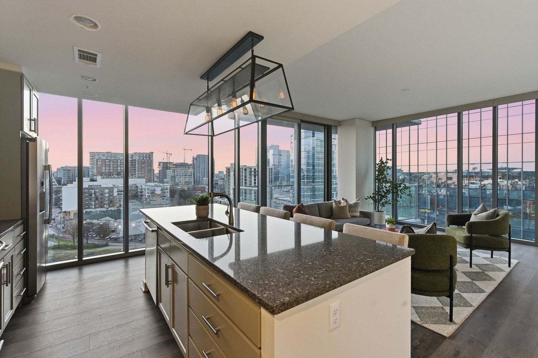 Condo in Nashville, Tennessee, United States 5 - 18965191