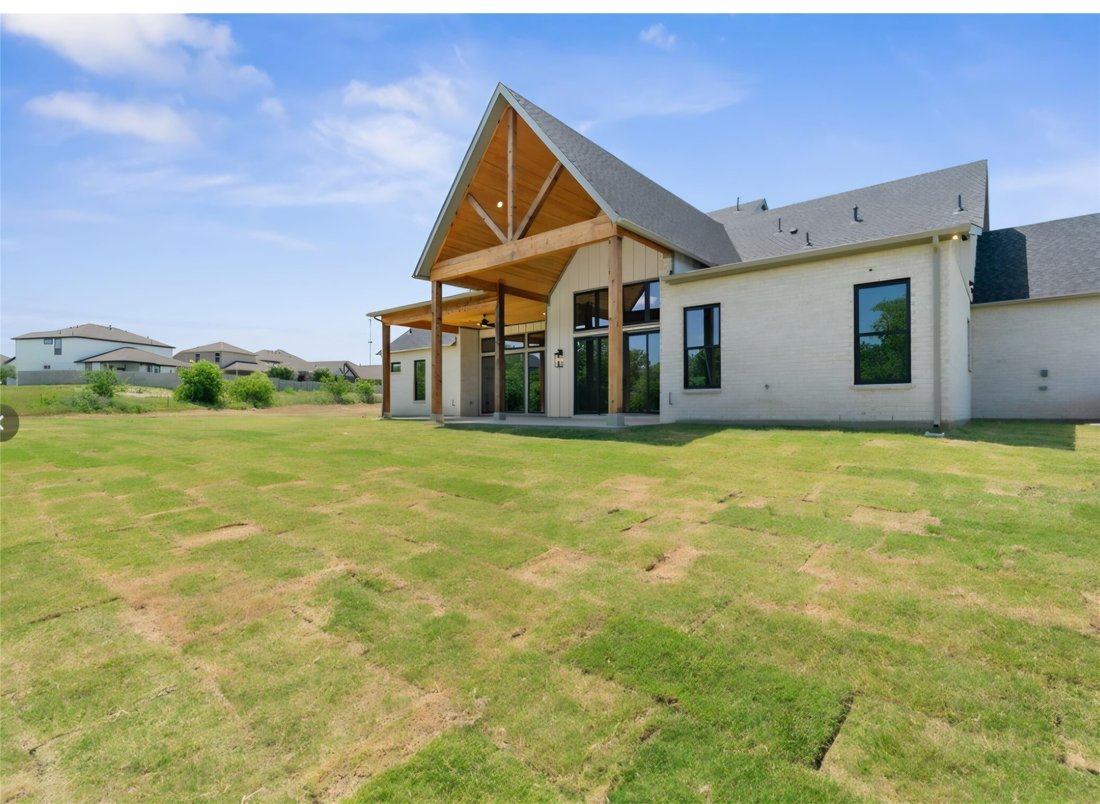 House in Lantana, Texas, United States 5 - 18969661