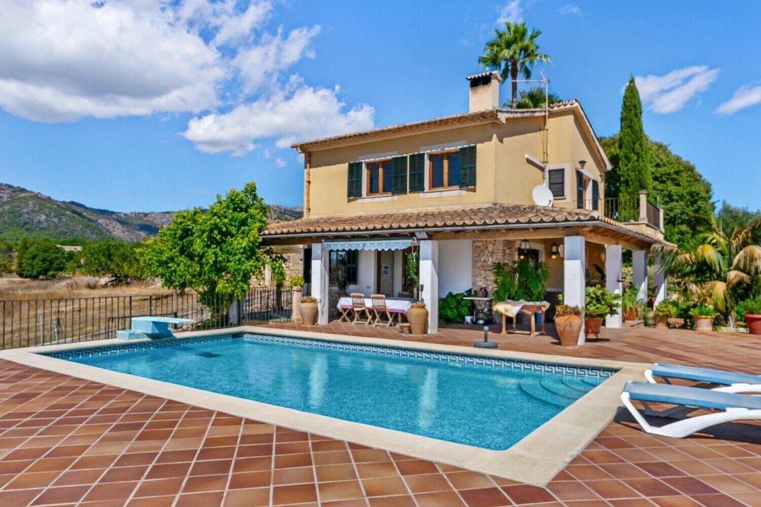Finca in Campanet, Balearic Islands, Spain 1 - 18965627