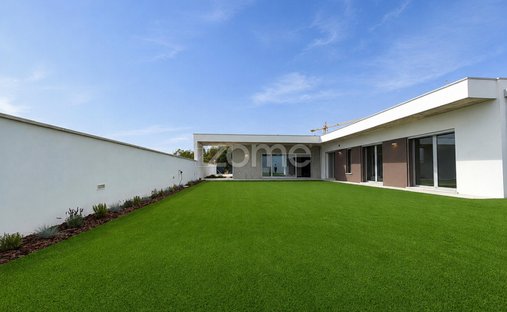 House in Marrazes, Leiria District, Portugal 1