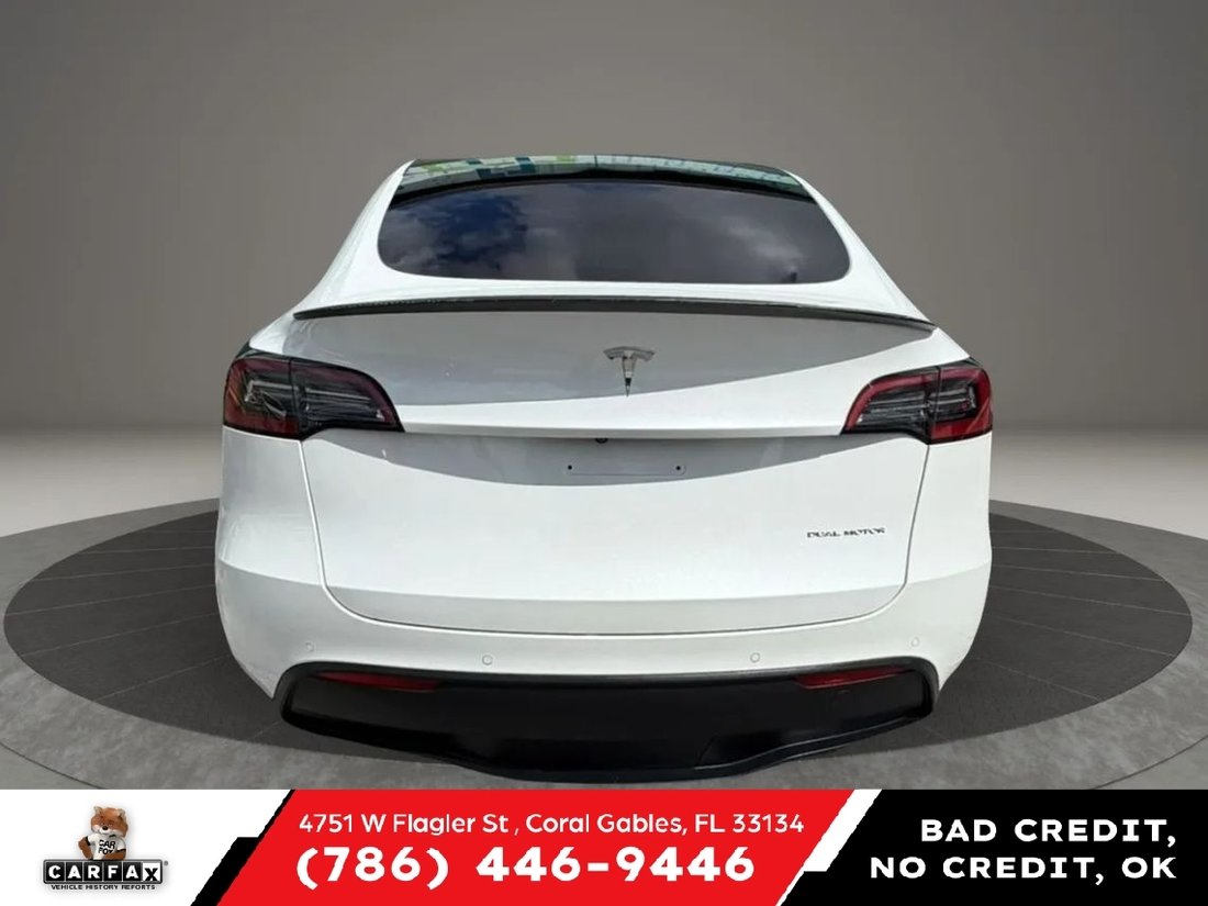 Suv in Coral Gables, FL, United States 5 - 18972061
