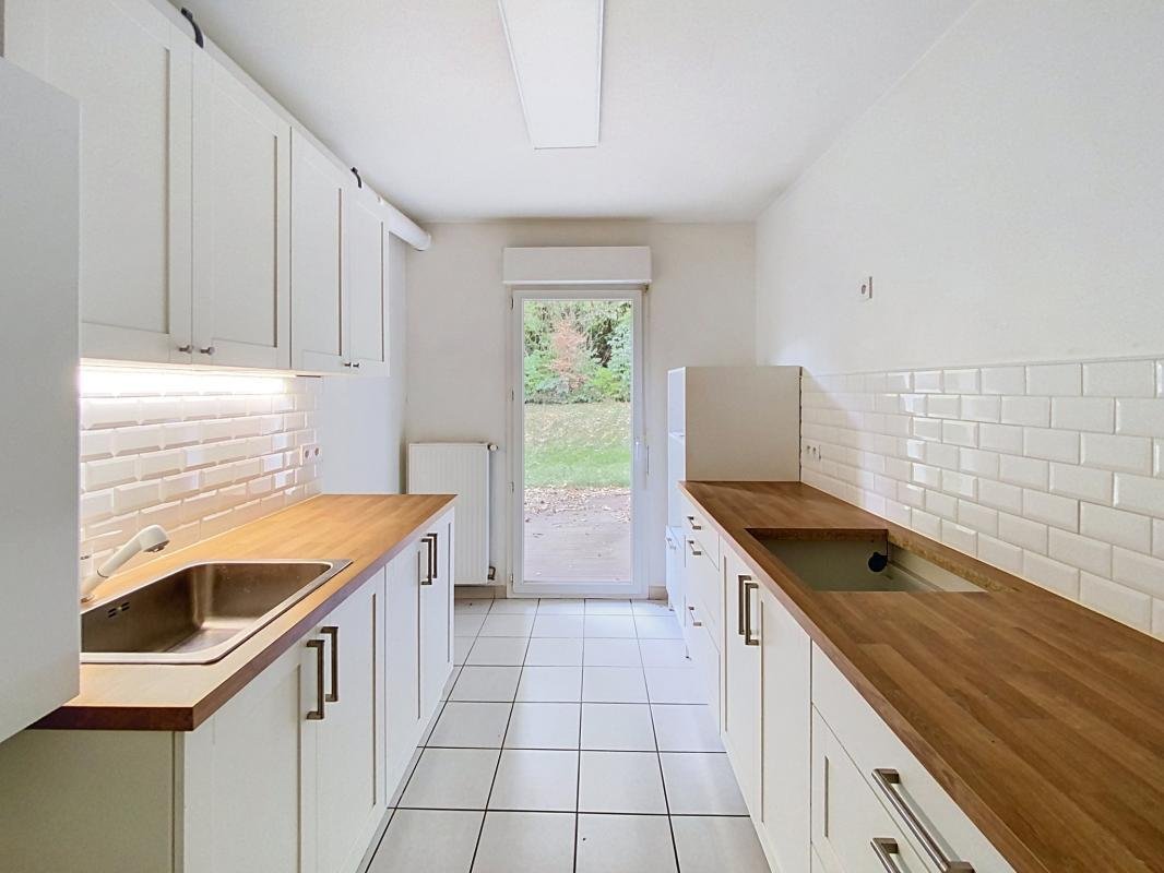 Apartment in Ouest, Gex, France 3 - 18966135