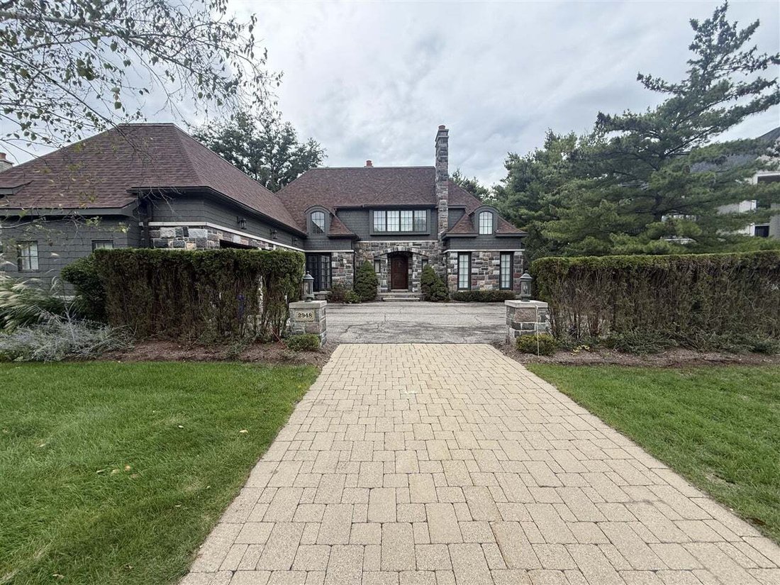 Condo in Bloomfield Hills, Michigan, United States 2 - 18970143
