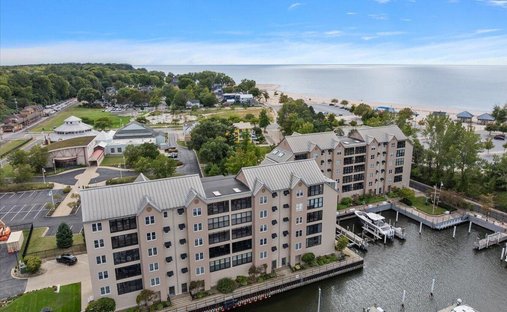 Condo in St. Joseph, Michigan, United States 1
