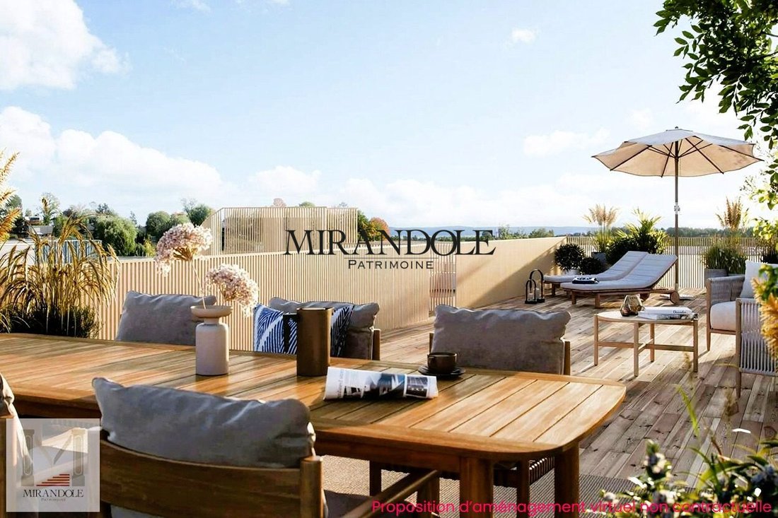 Apartment in Antibes, Provence-Alpes-Côte d'Azur, France 1 - 17536238