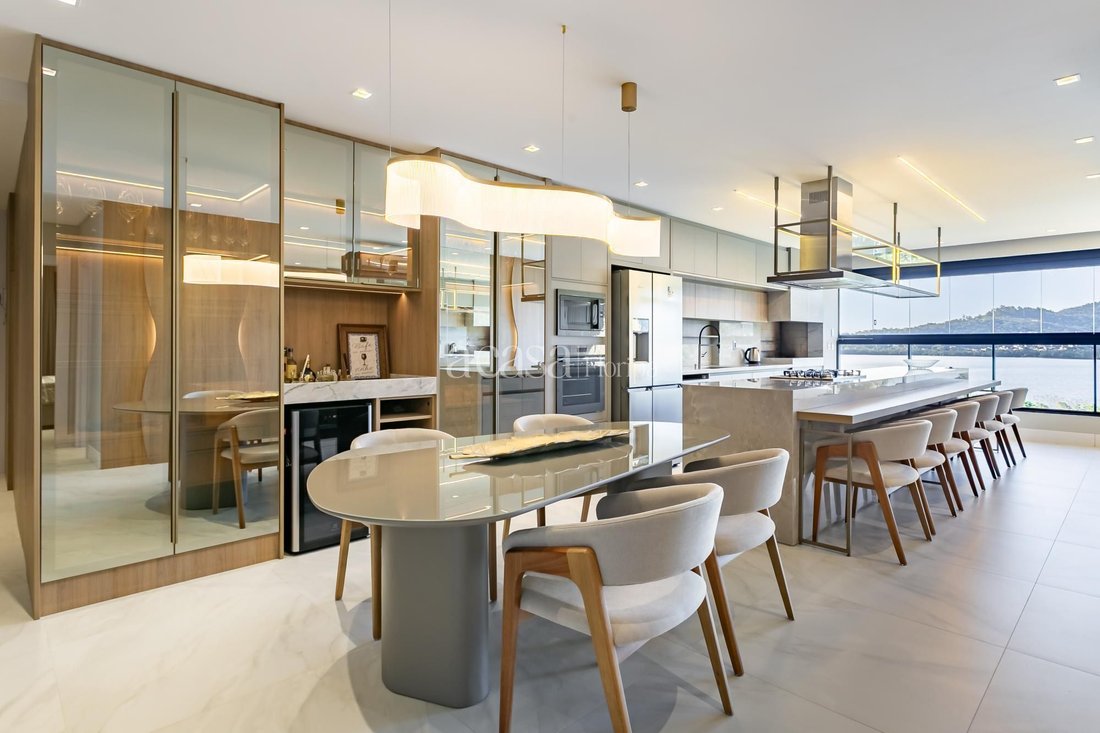Apartment in Florianópolis, State of Santa Catarina, Brazil 4 - 18966489