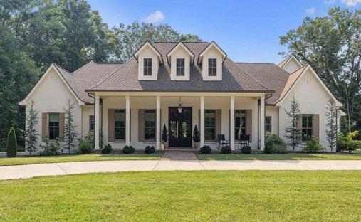 House in Adams, Tennessee, United States 1
