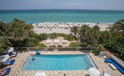 Condo in Golden Beach, Florida, United States 1