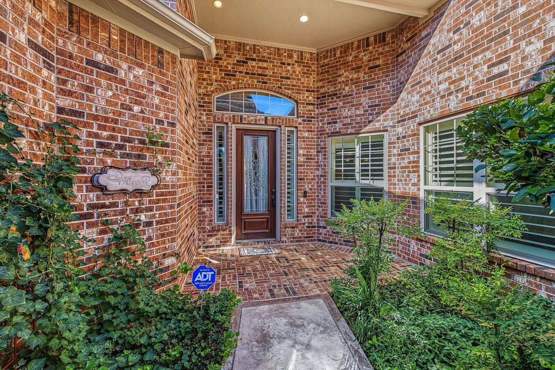 House in Tomball, Texas, United States 5 - 18970538