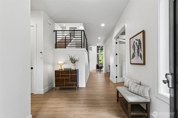 House in Bellevue, Washington, United States 2 - 18973311