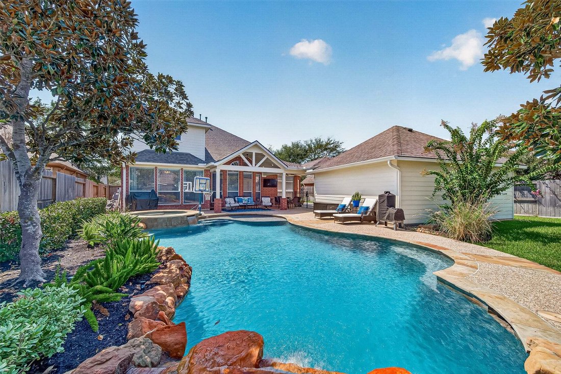 House in Houston, Texas, United States 3 - 18966405
