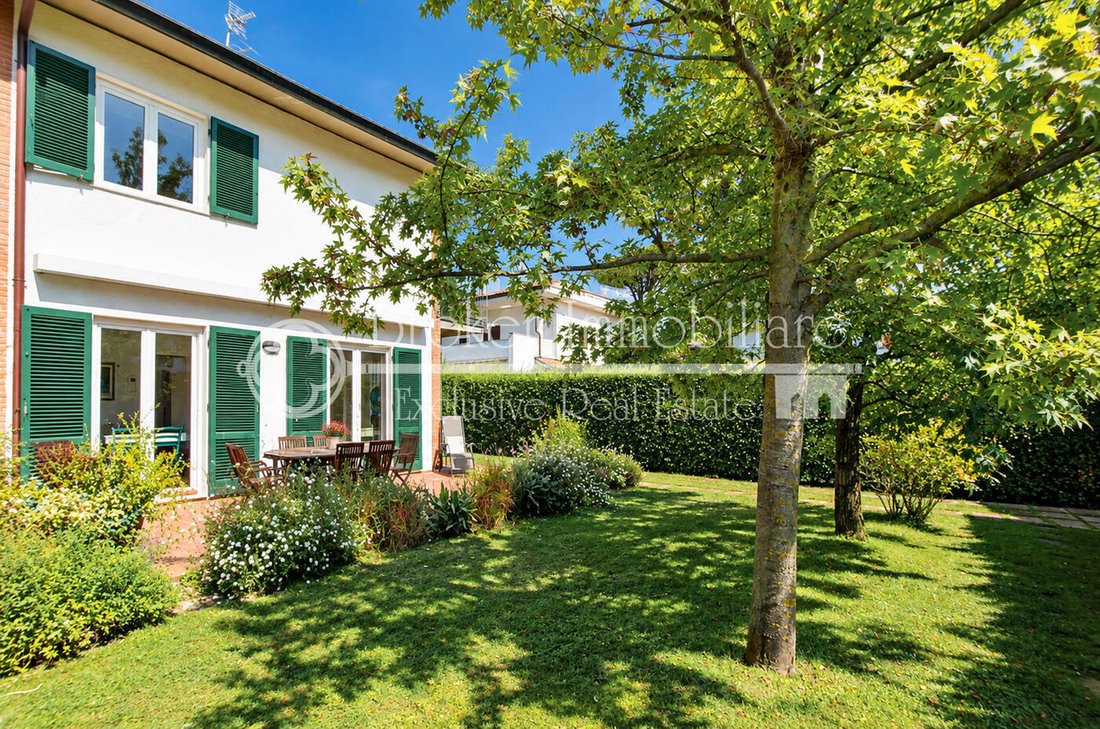Villa in Centro, Forte dei Marmi, Tuscany 4 - 18974760
