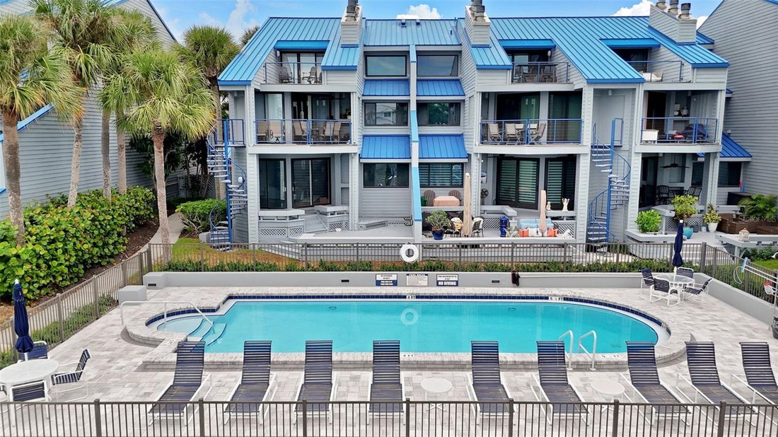 Condo in St. Petersburg, Florida, United States 2 - 18969681