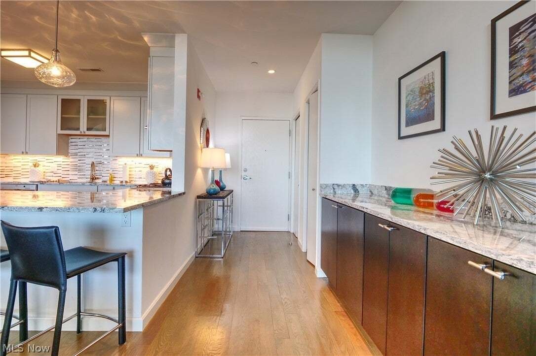 Condo in Cleveland, Ohio, United States 3 - 18976105