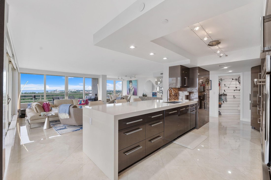 Condo in Boca Raton, Florida, United States 1 - 18973844