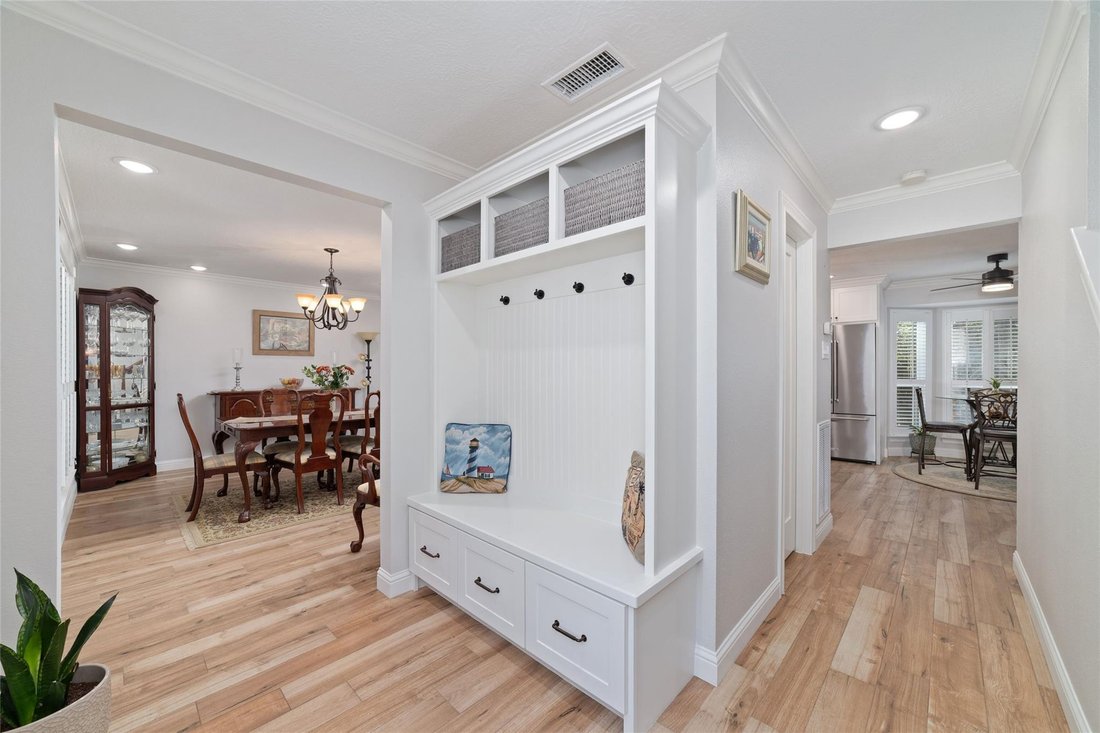 House in The Woodlands, Texas, United States 3 - 18965518