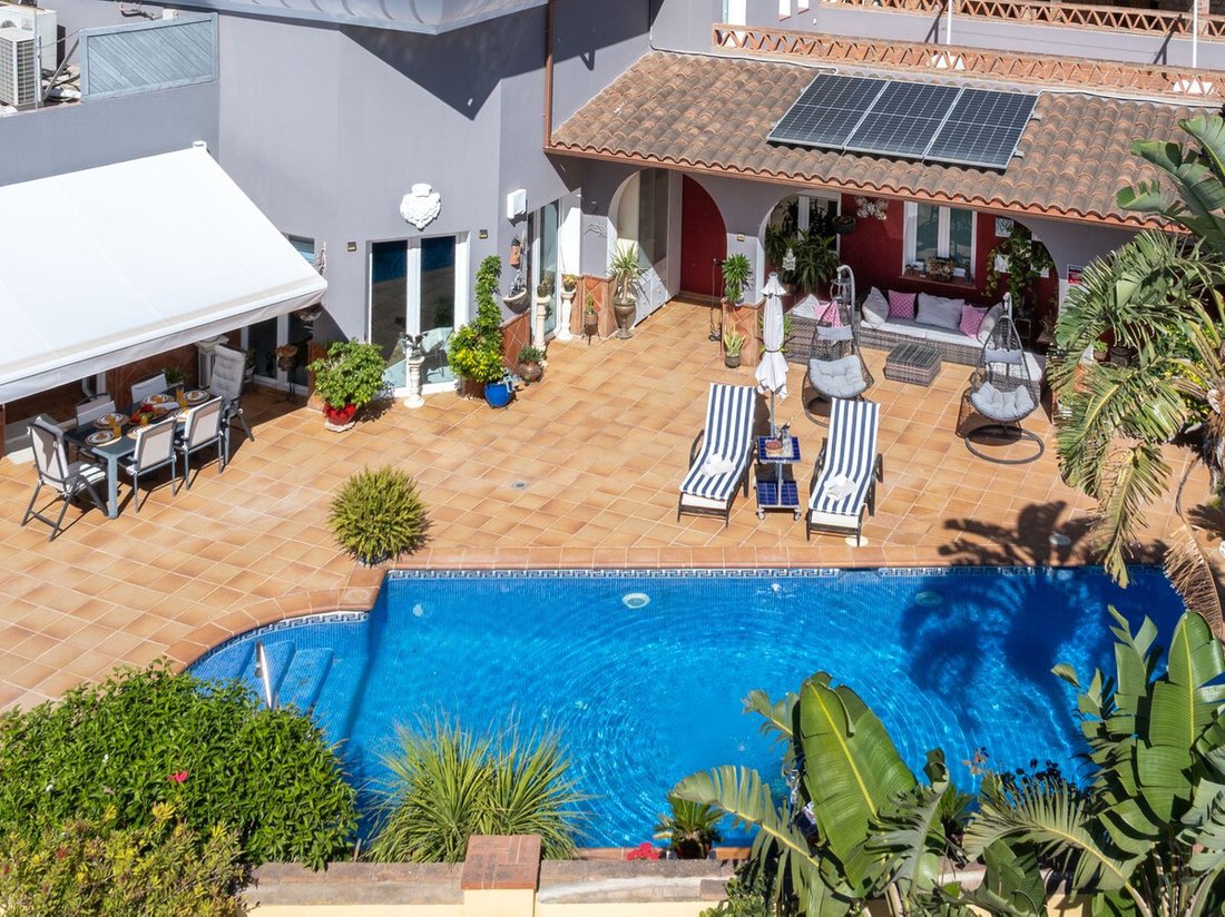 Villa en Benalmádena, Andalucía, España 5 - 18981373