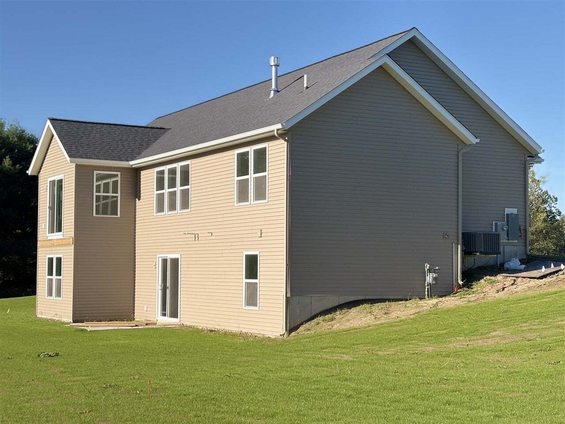 House in West Olive, Michigan, United States 2 - 18309242