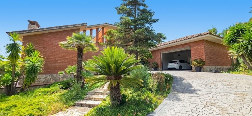 Townhouse in Olerdola, Catalonia, Spain 2 - 18978460