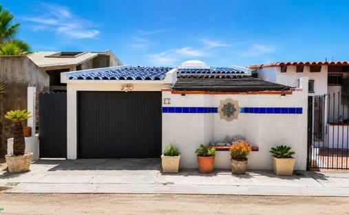 House in San Antonio del Mar, Baja California, Mexico 1