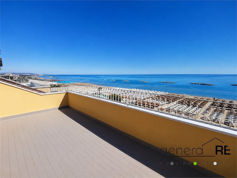 Apartment in Lungofiume - Lungomare - Nicola, Pescara, Italy 1 - 18977429