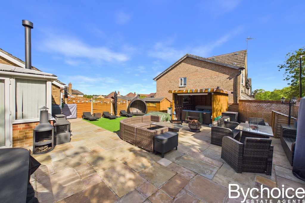House in Haverhill, England 2 - 18968680