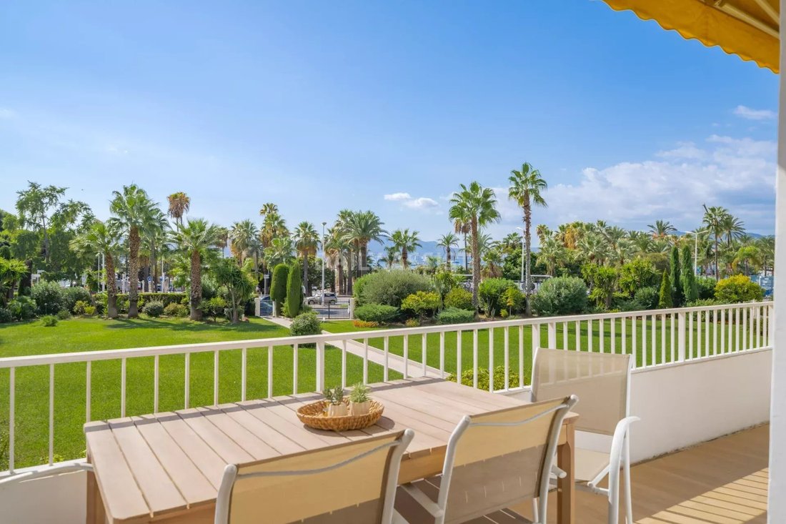 Appartement à Cannes, Provence-Alpes-Côte d'Azur, France 4 - 18780553