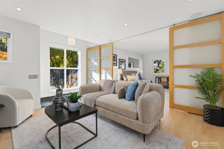 House in Seattle, Washington, United States 4 - 18973302