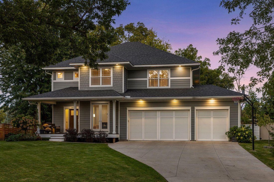 House in Minneapolis, Minnesota, United States 1 - 18975398