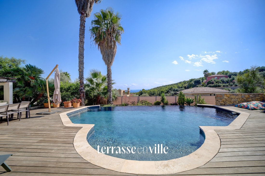Villa in Bandol, Provence-Alpes-Côte d'Azur, France 5 - 18970692