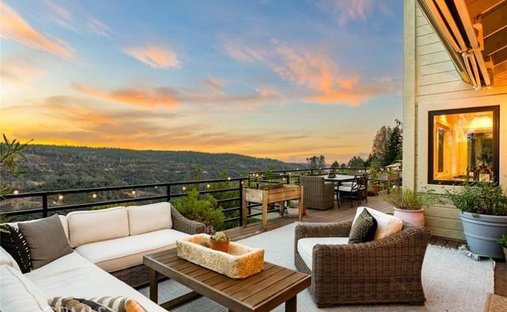 House in Forest Ranch, California, United States 1
