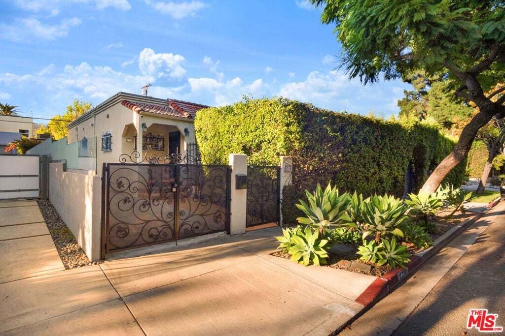 House in West Hollywood, California, United States 1 - 18978947
